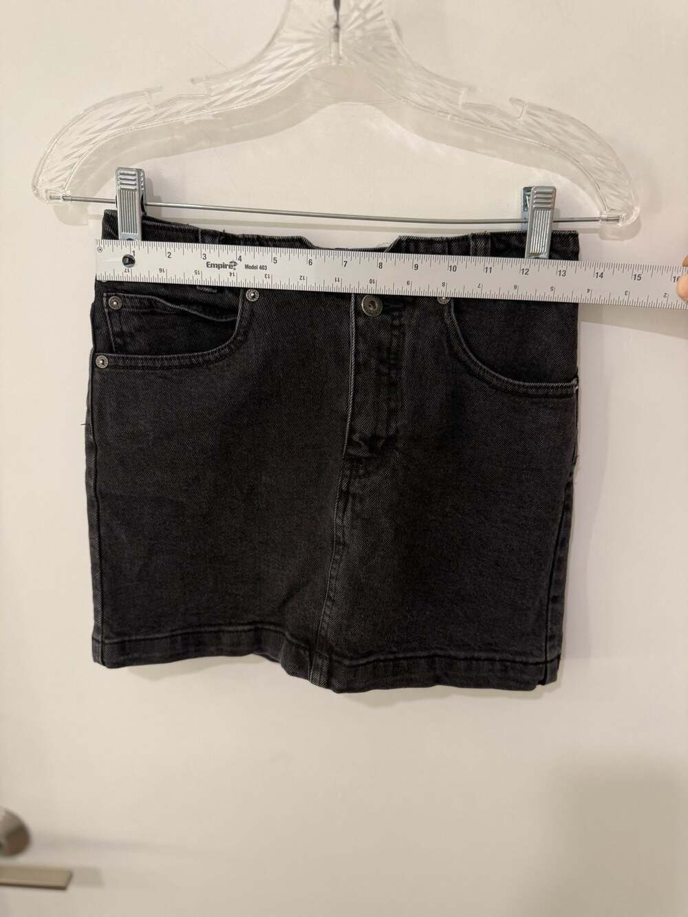 We The Free She's All That Black Denim Mini Skirt Size 25 - Picture 8 of 10